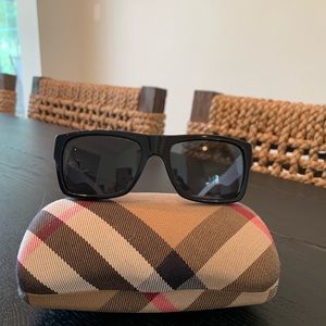 Burberry sunglasses